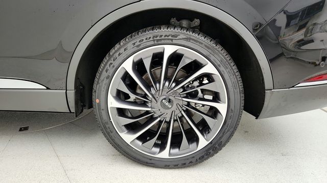2023 Lincoln Aviator Reserve with Equipment 201A, Luxury Package & 22'' Wheels - 22949795 - 8