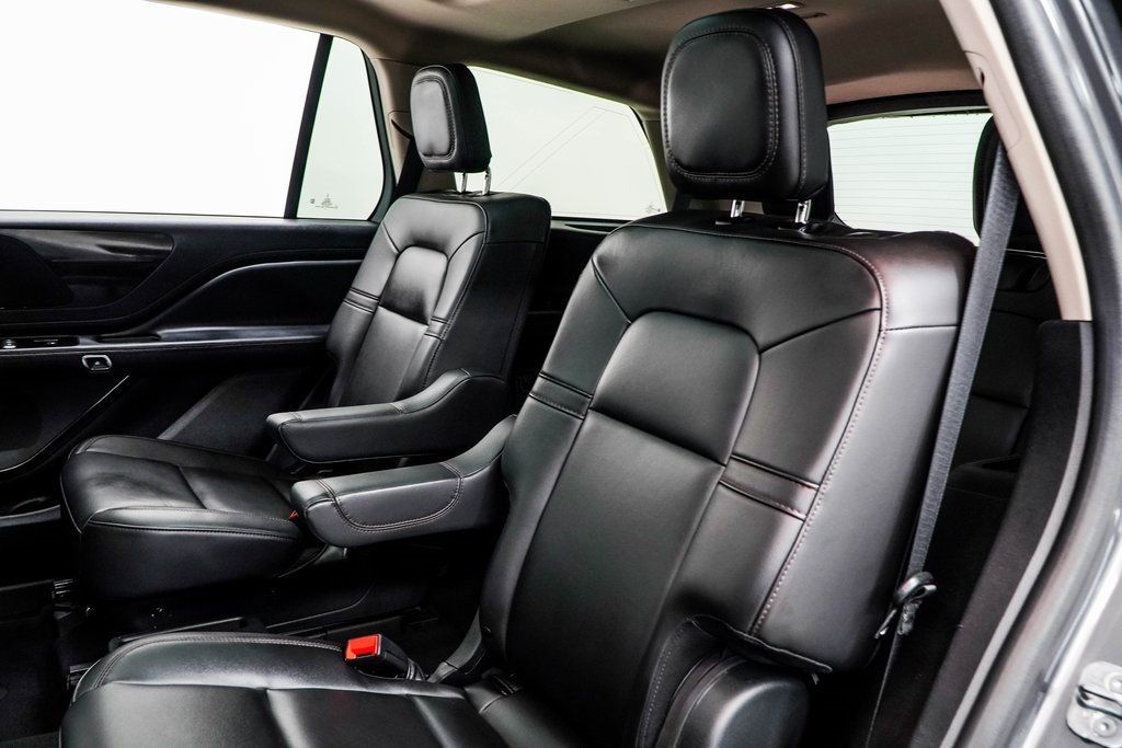 2023 Lincoln Aviator Standard photo 36