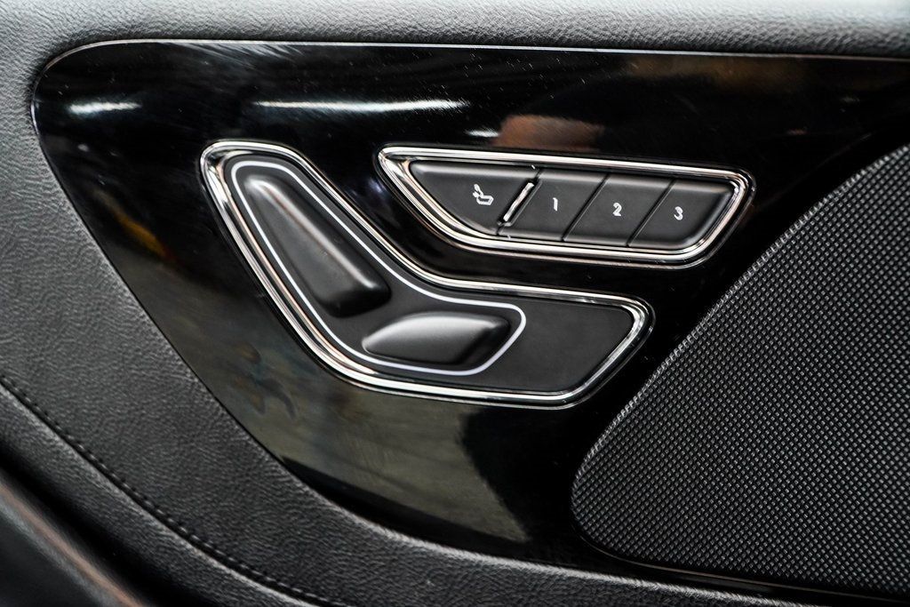 2023 Lincoln Aviator Standard photo 43