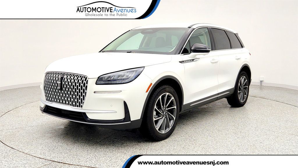 2023 Lincoln Corsair Standard AWD w/ Equipment Group 101A and Co-Pilot360 Vision - 22993422 | Video 1