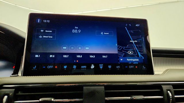 2023 Lincoln Corsair Standard AWD w/ Equipment Group 101A and Co-Pilot360 Vision - 22993422 - 17