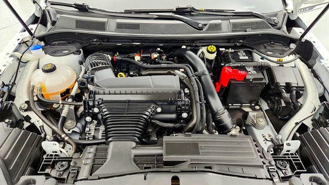 2023 Lincoln Corsair Standard AWD w/ Equipment Group 101A and Co-Pilot360 Vision - 22993422 - 26