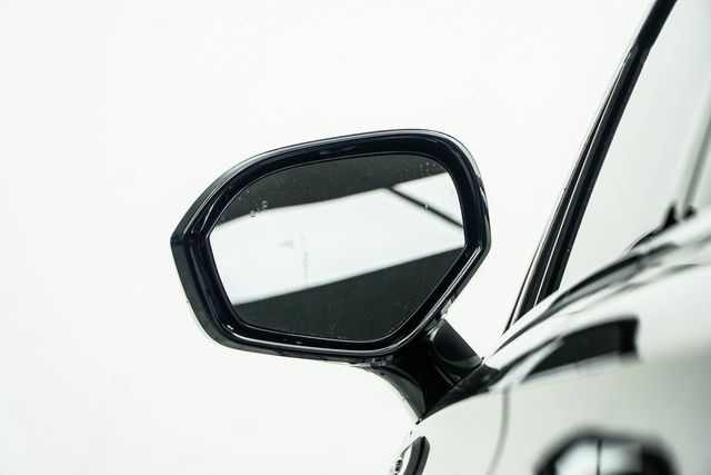 2023 Lincoln Corsair Standard FWD - 23051802 - 16