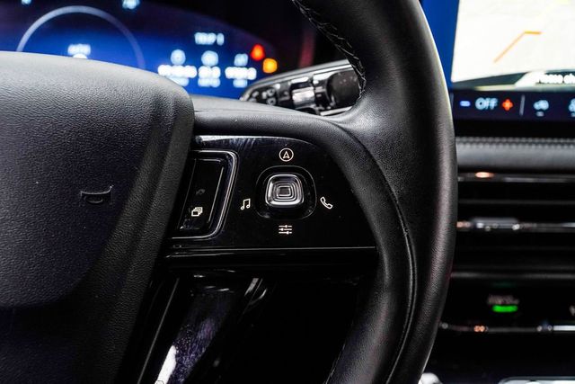 2023 Lincoln Corsair Standard FWD - 23051802 - 32