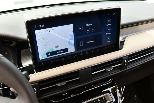 2023 Lincoln Corsair Standard FWD W/Equipment Group 101A & Navigation - 23050044 - 51