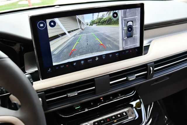 2023 Lincoln Corsair Standard FWD W/Equipment Group 101A & Navigation - 23050044 - 54