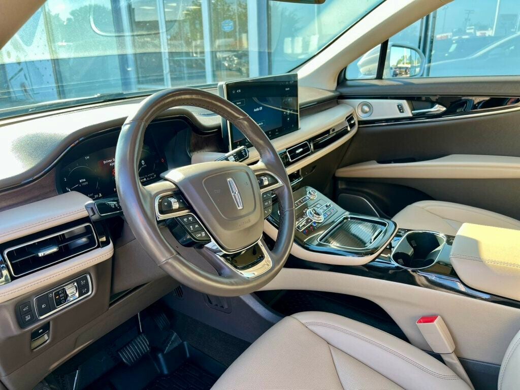 2023 Lincoln Nautilus Reserve AWD - 23069840 - 10