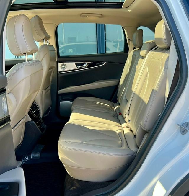 2023 Lincoln Nautilus Reserve AWD - 23069840 - 13