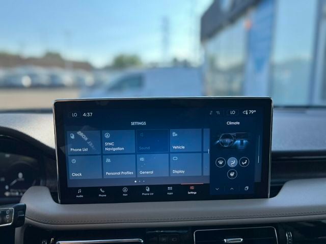 2023 Lincoln Nautilus Reserve AWD - 23069840 - 22