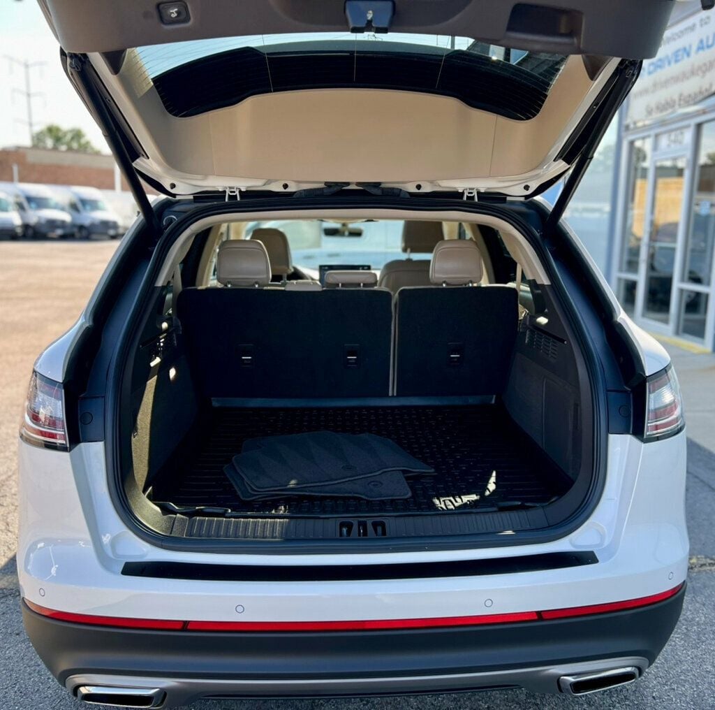 2023 Lincoln Nautilus Reserve AWD - 23069840 - 6