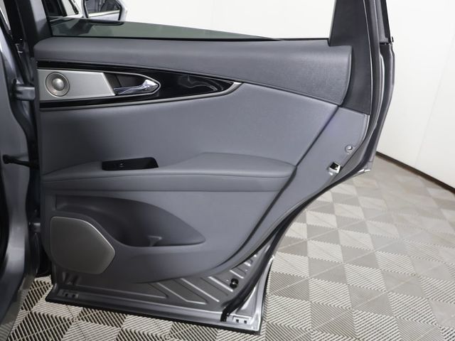2023 Lincoln Nautilus Reserve AWD - 23075322 - 25