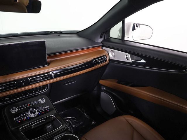 2023 Lincoln Nautilus Reserve AWD - 23075323 - 34