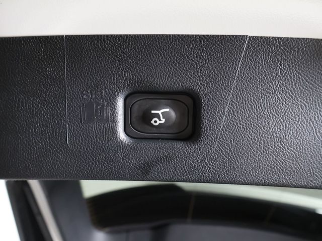 2023 Lincoln Nautilus Reserve AWD - 23075323 - 57