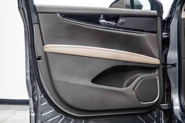 2023 Lincoln Nautilus Reserve AWD - 23073247 - 30