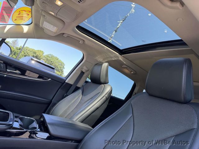2023 Lincoln Nautilus Reserve AWD - 23050156 - 9