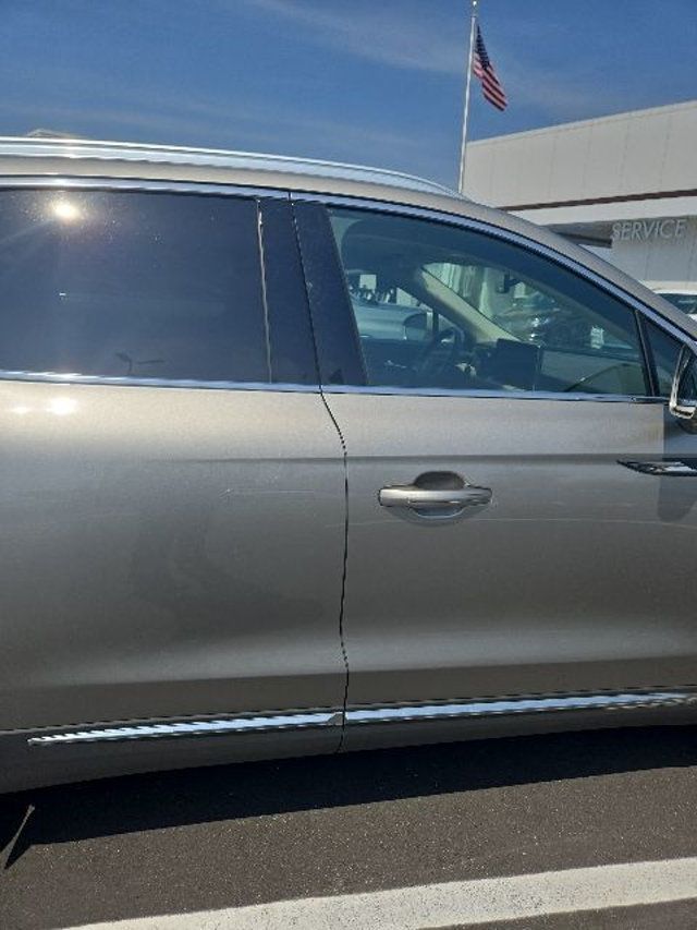 2023 Lincoln Nautilus Reserve AWD - 23019008 - 11