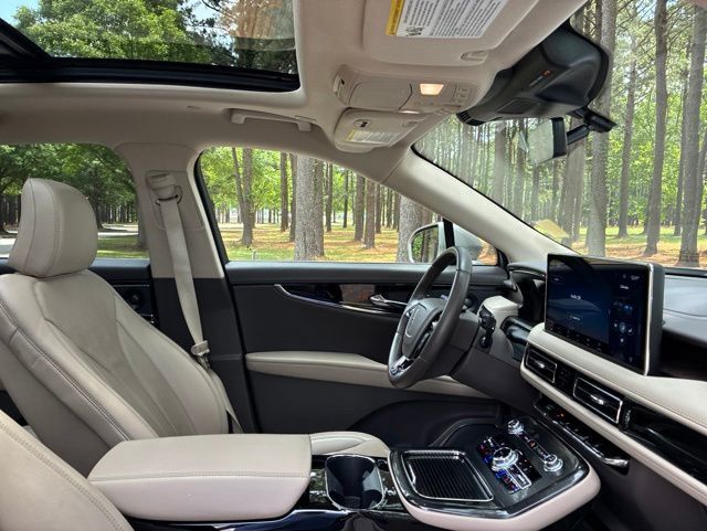 2023 Lincoln Nautilus Reserve AWD - 23019008 - 22