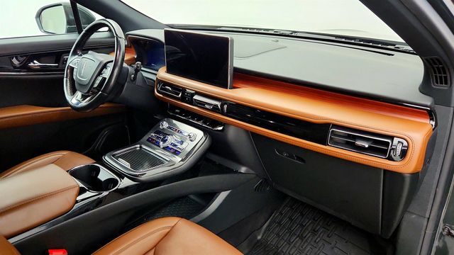 2023 Lincoln Nautilus Reserve AWD w/ 20'' Wheels - 23079694 - 22