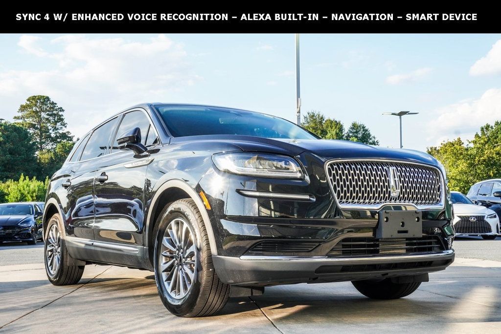 2023 Lincoln Nautilus Reserve photo 3