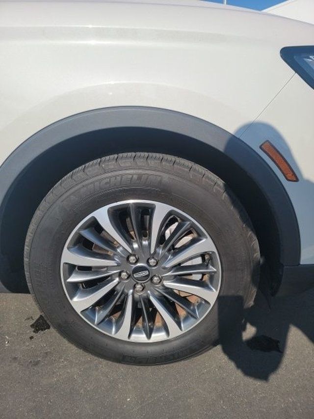 2023 Lincoln Nautilus Standard AWD - 23005310 - 4