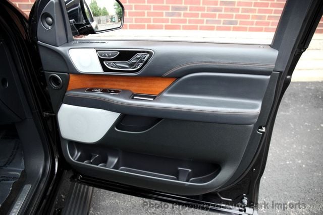 2023 Lincoln Navigator Black Label 4x4 - 23030696 - 70