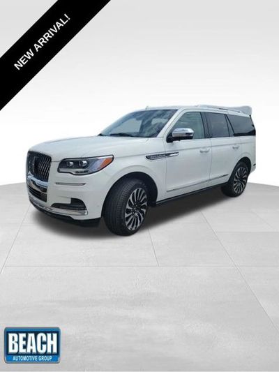 2023 Lincoln Navigator
