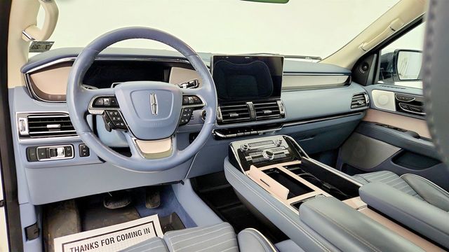 2023 Lincoln Navigator Black Label 4x4 with HD Trailer Tow Package & Massaging 2nd Row - 22984035 - 11