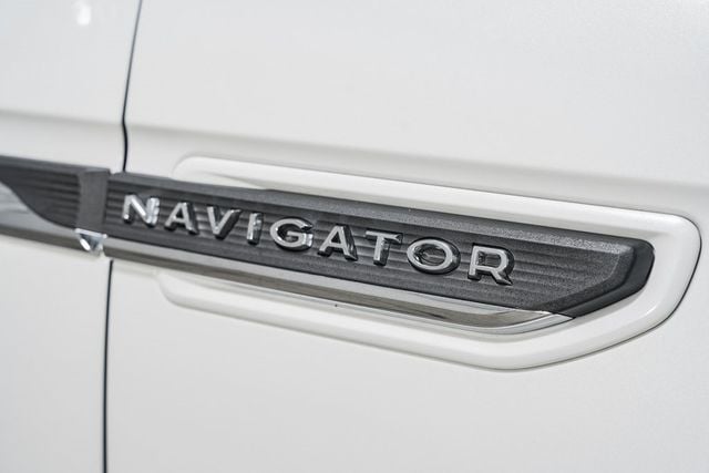 2023 Lincoln Navigator Reserve 4x4 - 22403877 - 12