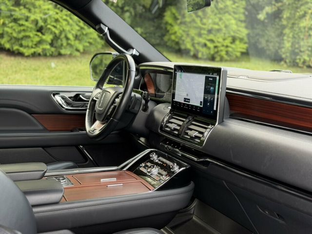 2023 Lincoln Navigator Reserve 4x4 - 23073339 - 34