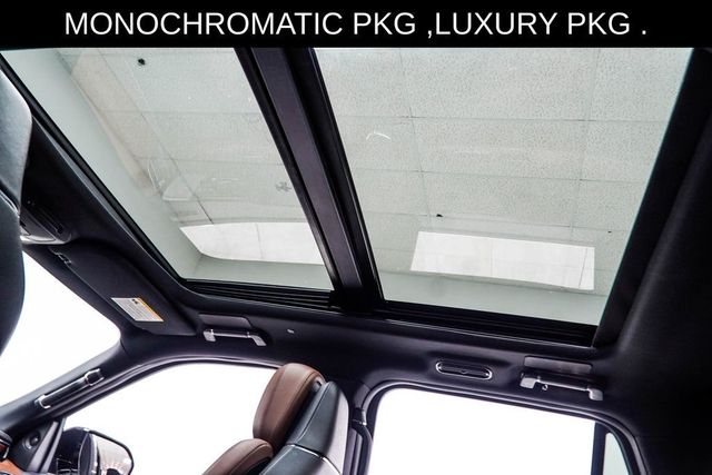 2023 Lincoln Navigator Reserve 4x4 - 23060700 - 45