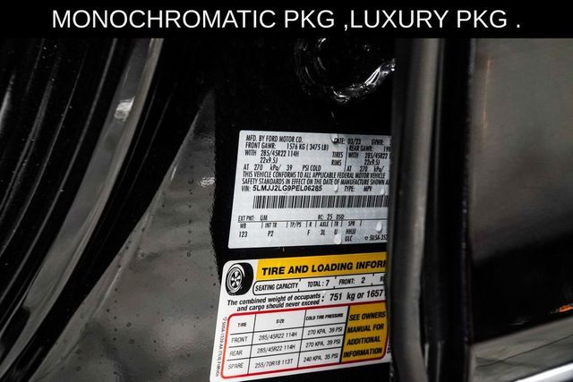 2023 Lincoln Navigator Reserve 4x4 - 23060700 - 47