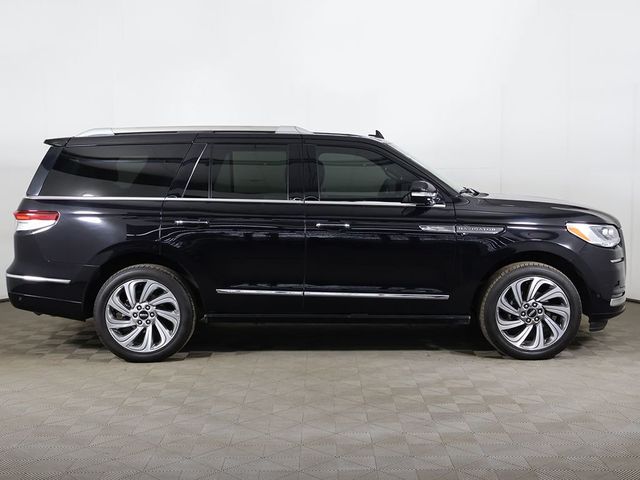 2023 Lincoln Navigator Reserve 4x4 - 23021648 - 24