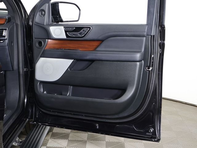 2023 Lincoln Navigator Reserve 4x4 - 23021648 - 33