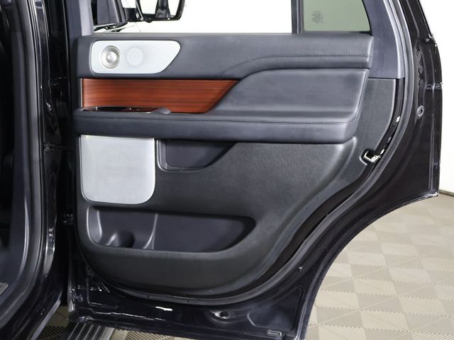 2023 Lincoln Navigator Reserve 4x4 - 23021648 - 35
