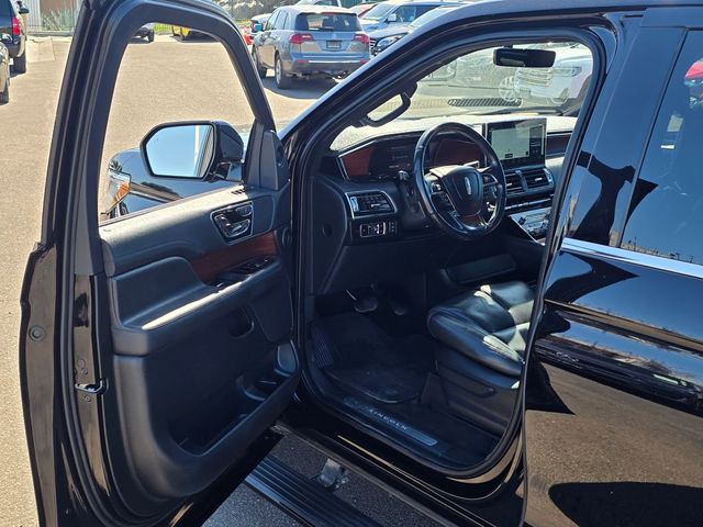 2023 Lincoln Navigator Reserve 4x4 - 22995517 - 38