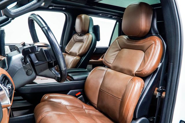 2023 Lincoln Navigator Reserve 4x4 - 22998326 - 38