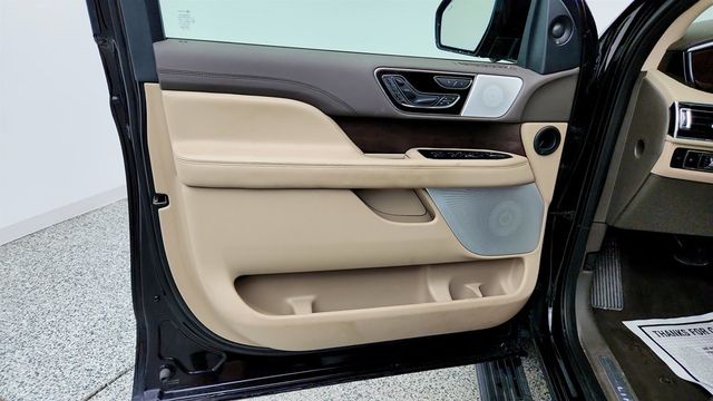 2023 Lincoln Navigator Reserve 4x4 w/ 201A Luxury Pkg & Revel Ultima 3D - 23047007 - 10