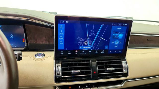2023 Lincoln Navigator Reserve 4x4 w/ 201A Luxury Pkg & Revel Ultima 3D - 23047007 - 17