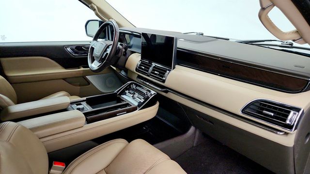 2023 Lincoln Navigator Reserve 4x4 w/ 201A Luxury Pkg & Revel Ultima 3D - 23047007 - 24