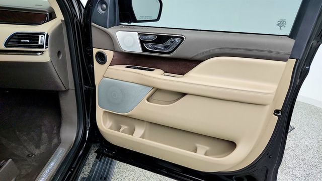 2023 Lincoln Navigator Reserve 4x4 w/ 201A Luxury Pkg & Revel Ultima 3D - 23047007 - 25