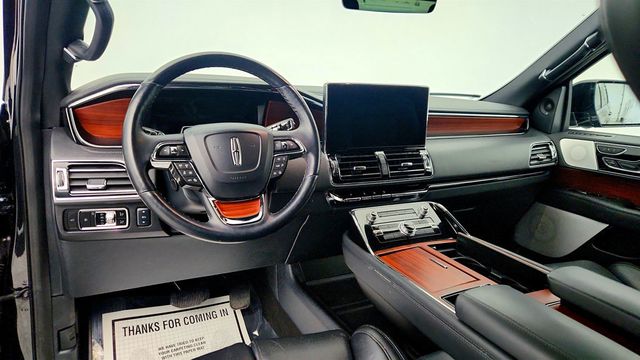 2023 Lincoln Navigator Reserve 4x4 with Equipment 201A & 22'' Wheels - 22963038 - 11