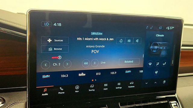 2023 Lincoln Navigator Reserve 4x4 with Equipment 201A & 22'' Wheels - 22963038 - 17