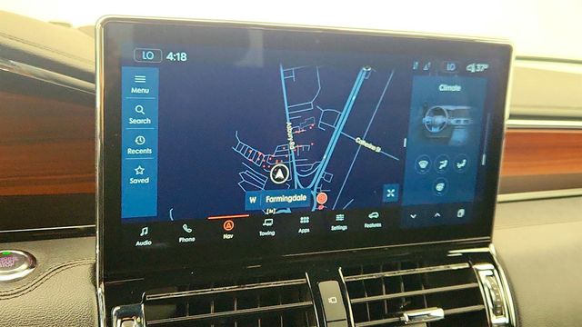 2023 Lincoln Navigator Reserve 4x4 with Equipment 201A & 22'' Wheels - 22963038 - 18