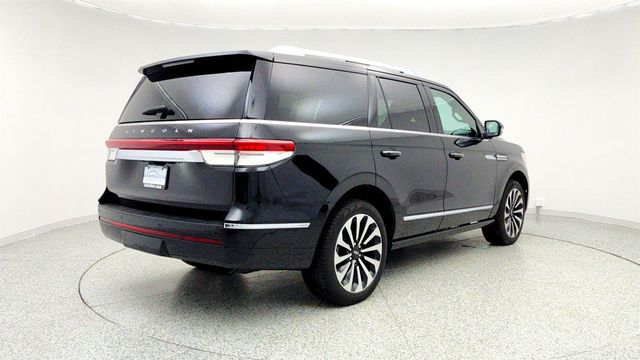 2023 Lincoln Navigator Reserve 4x4 with Equipment 201A & 22'' Wheels - 22963038 - 4