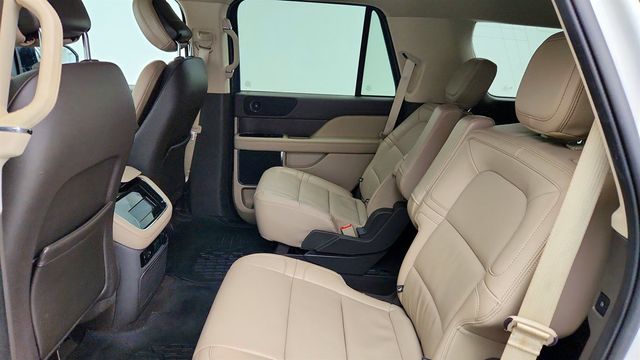 2023 Lincoln Navigator Standard 4x4 - 22978359 - 19
