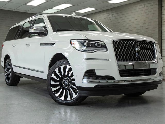 used-2023-lincoln-navigator_l-