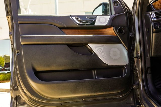 2023 Lincoln Navigator L Black Label 4x4 - 23050586 - 33