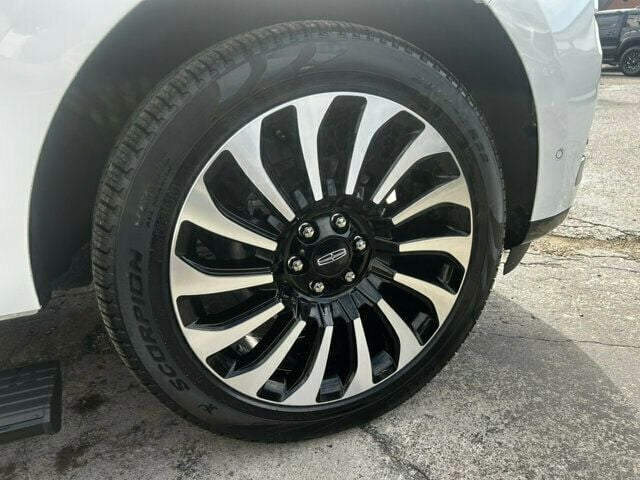 2023 Lincoln Navigator L MSRP$116720/Heated&Cooled Seats/Heads Up Display/REAR DVD/Nav - 22933369 - 31
