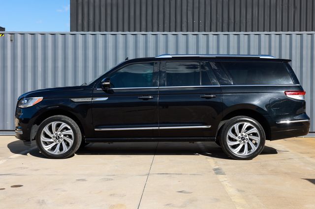 2023 Lincoln Navigator L Reserve 4x2 - 22993078 - 30