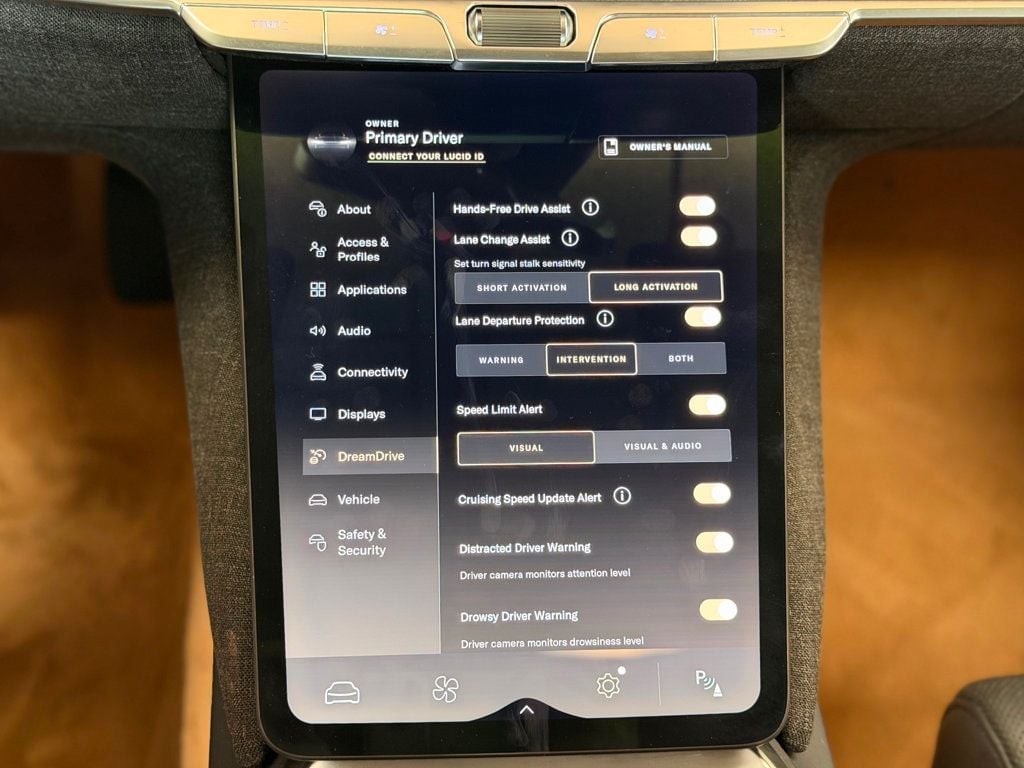 2023 Lucid Air Grand Touring AWD - 23037421 - 32
